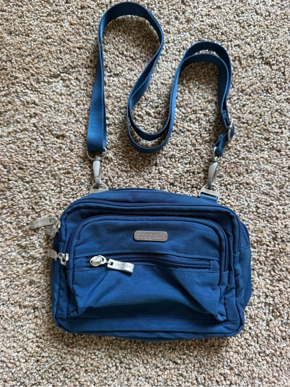 BAGGALLINI Blue Legacy Triple Zip Bagg Crossbody Convertible Clutch Waist Bag